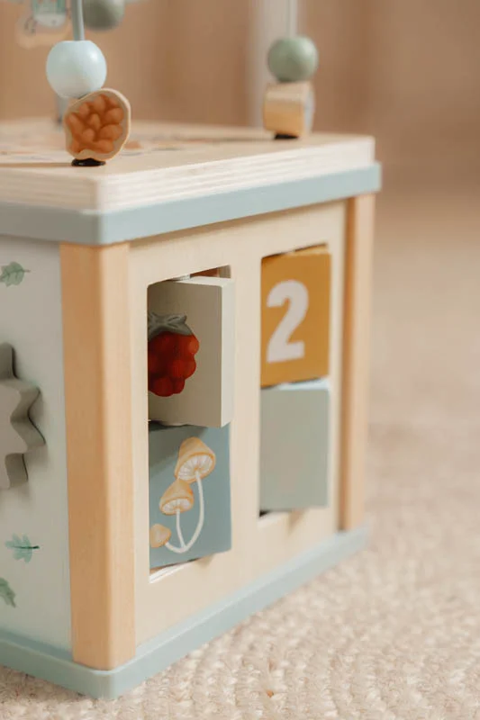 LD7231 Wooden Activity Cube Forest Friends 11