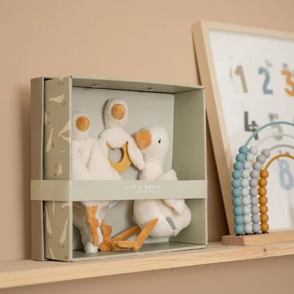 Little Dutch Gift Box Little Goose 02