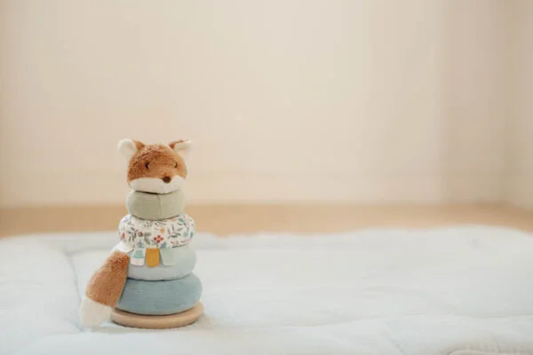 LD8922 Rocking Ring Stacker Forest Friends 5 600x400 1