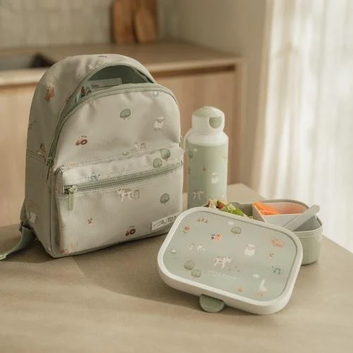0027466 lunchbox little farm