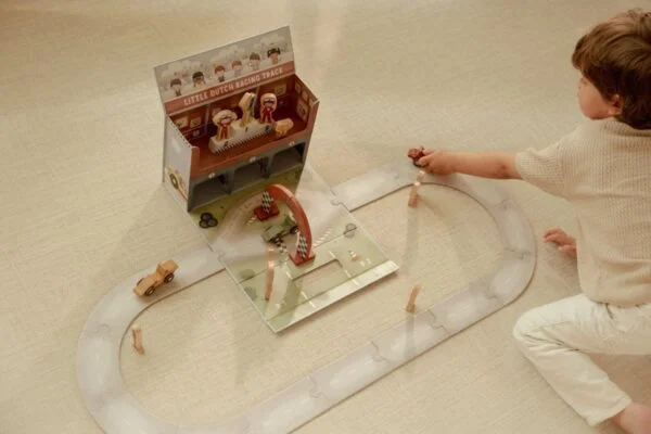 playcase with racetrack ld2524 5 Medium 600x400 1
