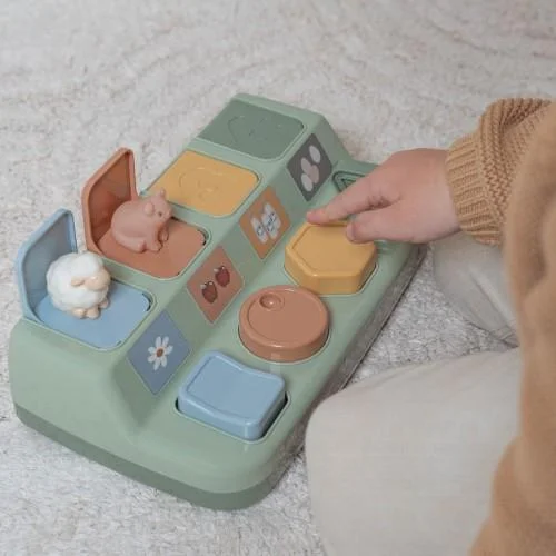 0032656 little dutch pop upanimals little farm little farm 1