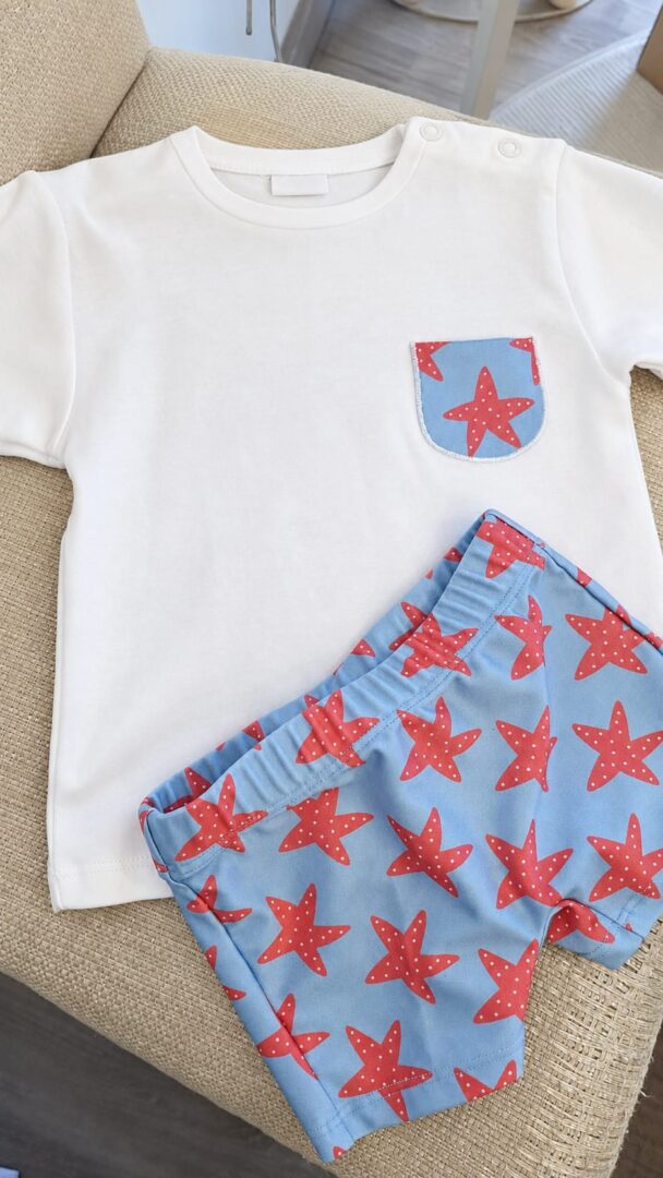 Conjunto tshirt e calção estrela 9/12 meses Mighty Love - Image 1
